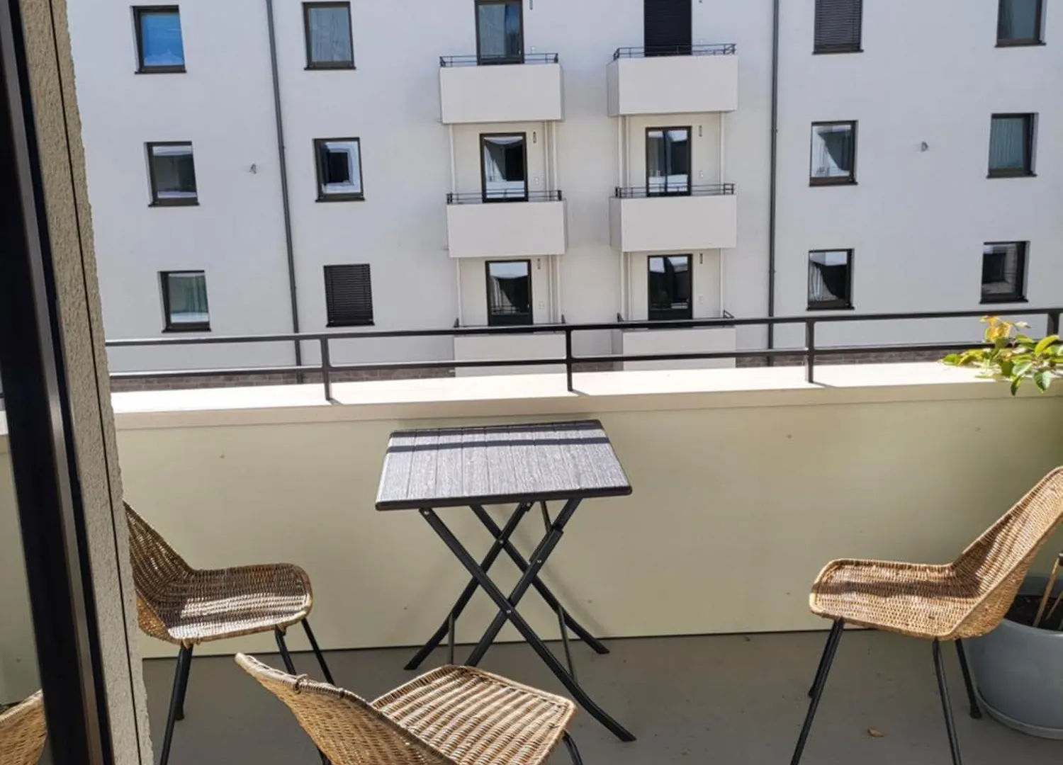 アパート Citysuite Englischer Garten 2 Zimmer Apatment Ruhig & Privat Parking ミュンヘン